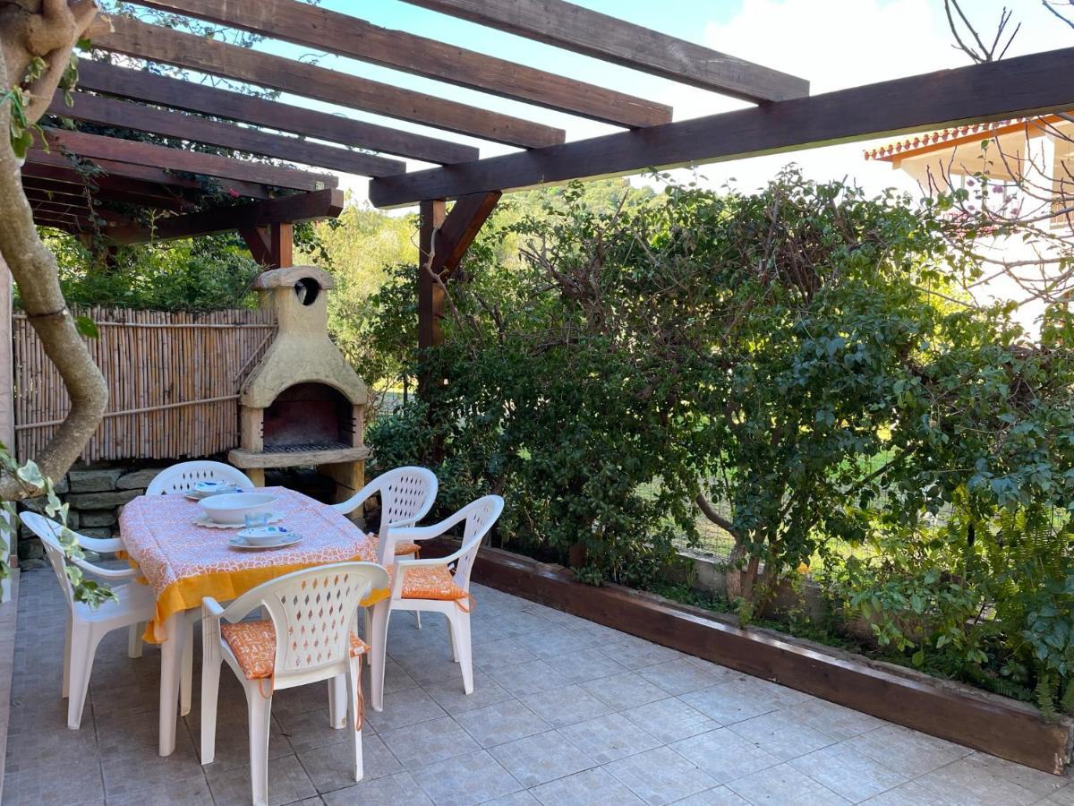 Casa Delle Farfalle Chia Dış mekan fotoğraf