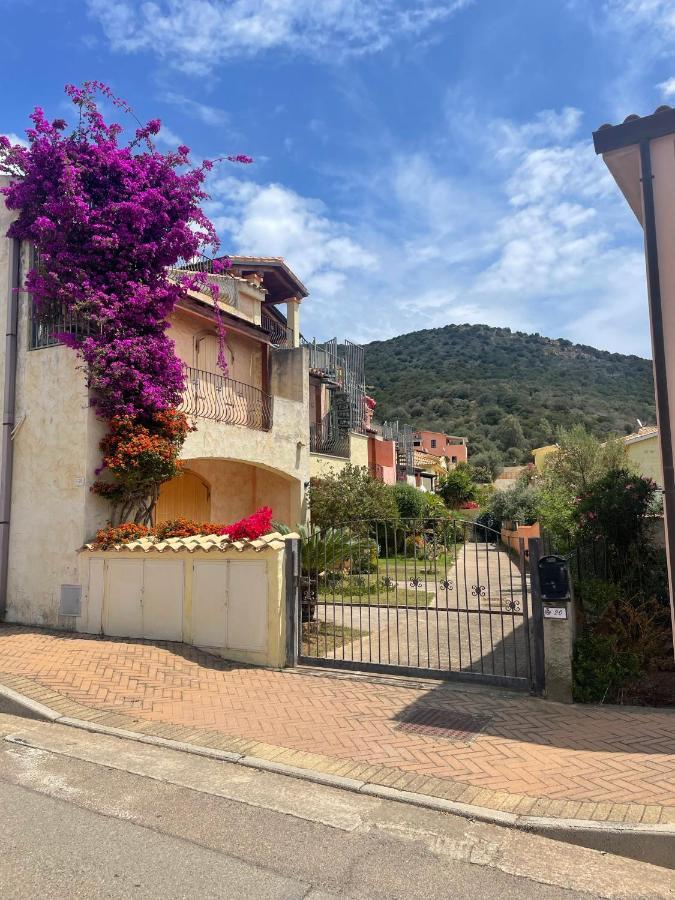 Casa Delle Farfalle Chia Dış mekan fotoğraf